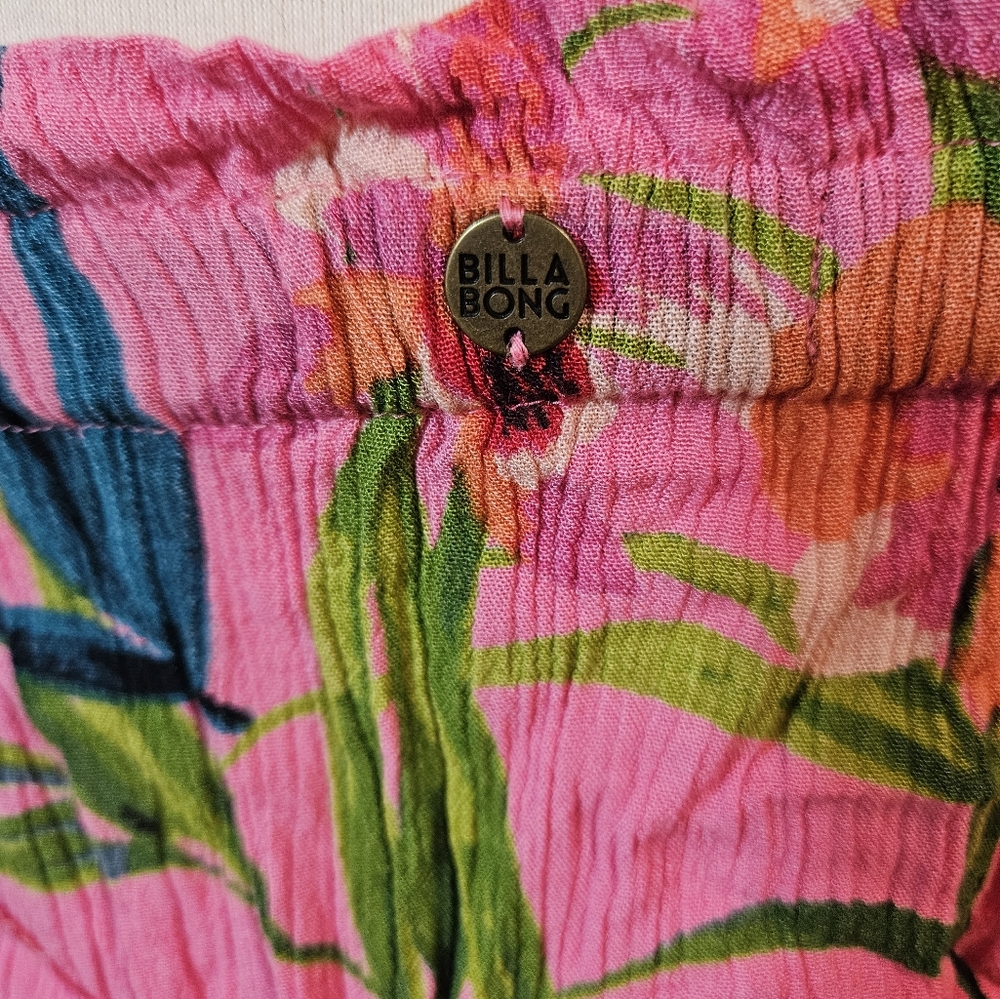 Floral Pink Sleeveless Top - Picture 4 of 8